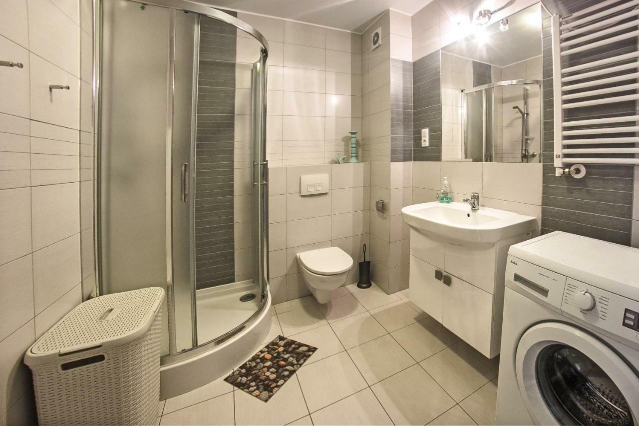 Apartament Kapitanski Bursztynowe Komnaty Darłówko Eksteriør billede